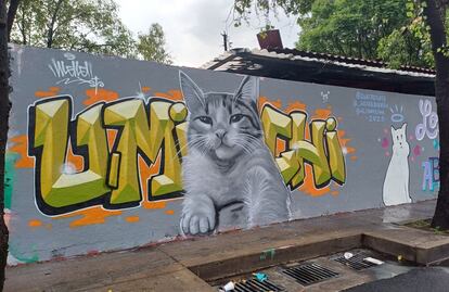 Pintan murales contra el maltrato animal en Azcapotzalco