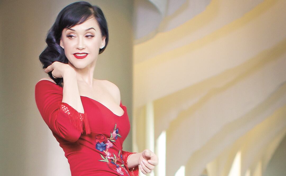 La también actriz y cantante transmitió ayer su último programa, tras casi siete años en el canal de paga de Televisa. (CONSECUENCIAS)