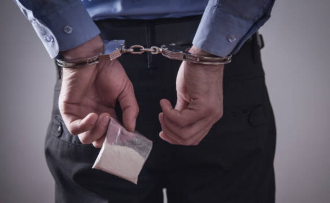 Aseguran droga y detienen a cuatro en cateo en Sonoyta, Sonora; operativo conjunto contra el narcomenudeo
Imagen ilustrativa. Foto: iStock