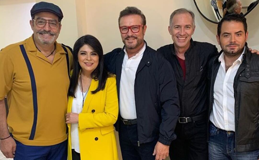 Arturo Peniche forma parte del elenco de la telenovela "Cita a ciegas". En la producción que arrancó grabaciones a finales de mayo y comparte créditos con los actores Victoria Ruffo y Omar Fierro. Foto: Instagram