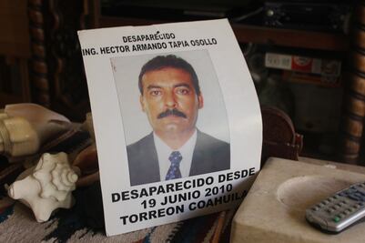 "Llegaron los agentes y se llevaron a mi esposo"