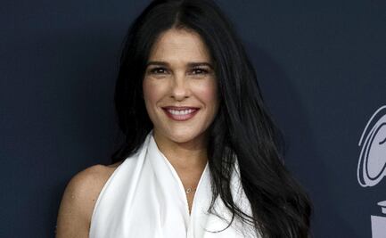 Critican a Martha Debayle por usar el mismo vestido que Kim Kardashian: "Parece Morticia" 