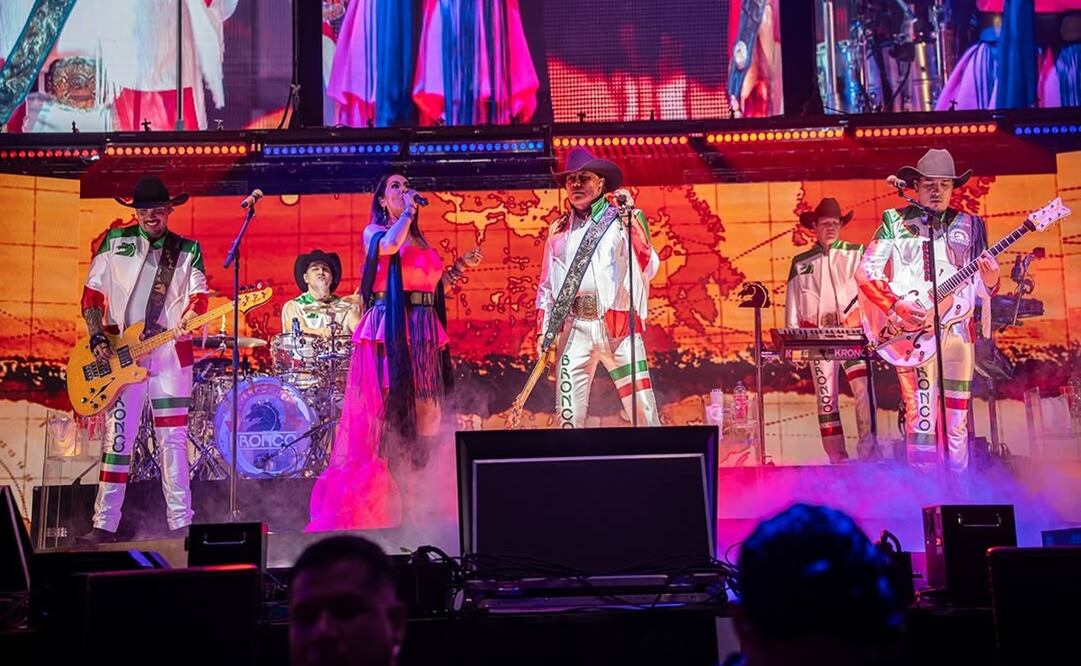 La banda regaló una noche inolvidable a las 15 mil personas que asistieron a su concierto en la Arena CDMX. Foto: Instagram.