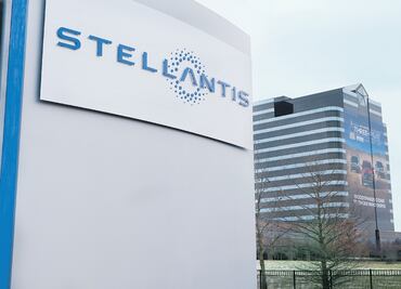 Fusión Stellantis, sin riesgo de cerrar plantas: Tavares