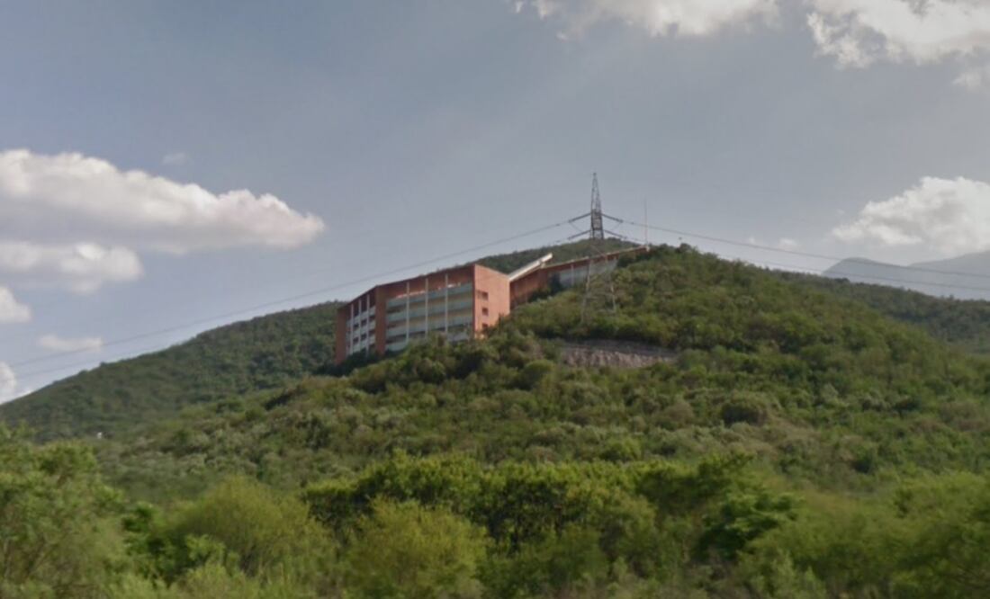 Exterior de la preparatoria de Valle Alto (FOTO: tomada de Google Maps)