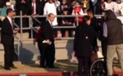 Calderón y Zavala esperan misa del Papa