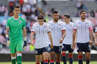 Chivas empata contra Lobos y se aleja de liguilla