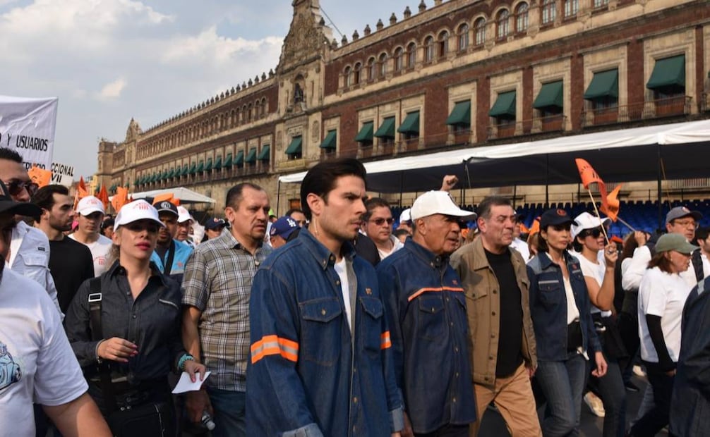 Continúan pláticas entre gobierno capitalino y sindicato del metro; buscan acuerdos para recursos de mantenimiento.
Foto: Especial.