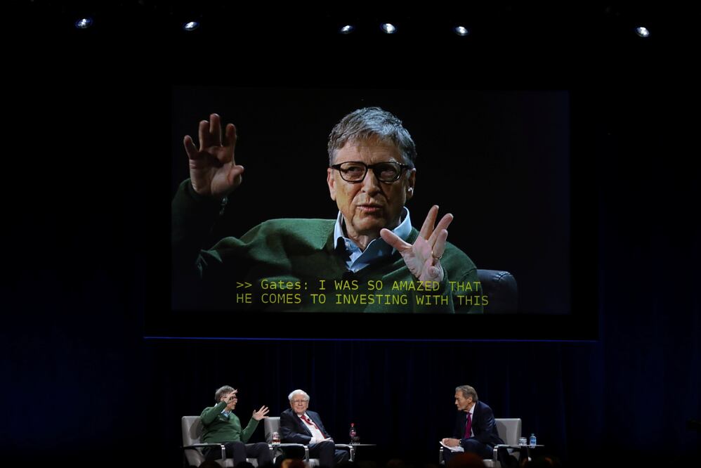 Bill Gates y Warren Buffett expresaron su apoyo a migrantes (SHANNON STAPLETON. REUTERS)
