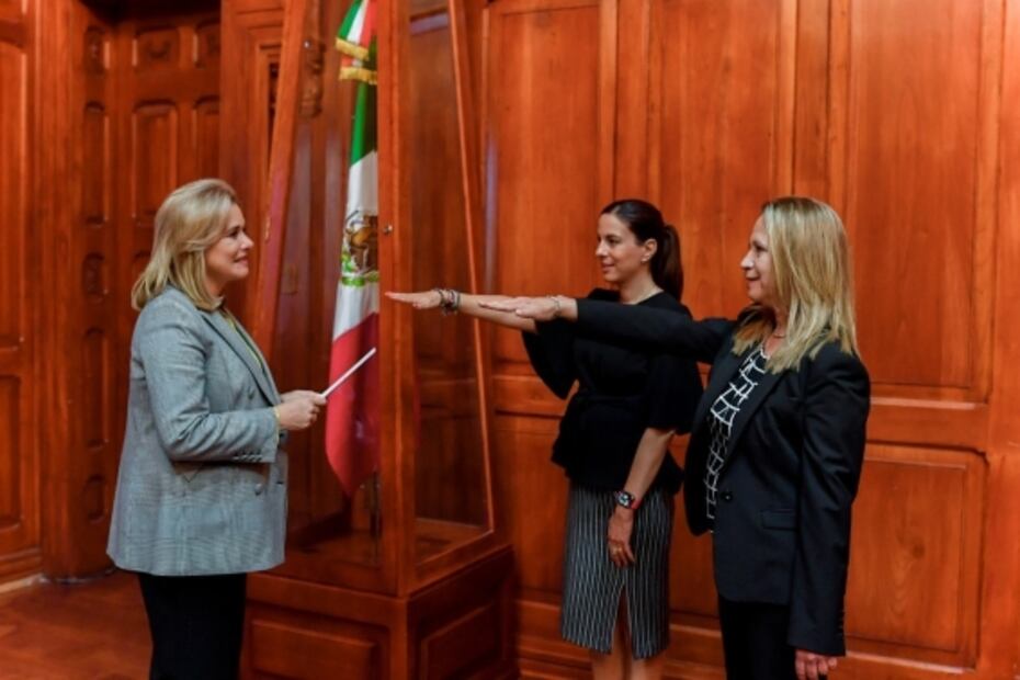 Realiza gobernadora de Chihuahua cambios en su gabinete