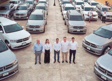 Devuelven 120 vehículos que gobierno de Yucatán tenía en renta
