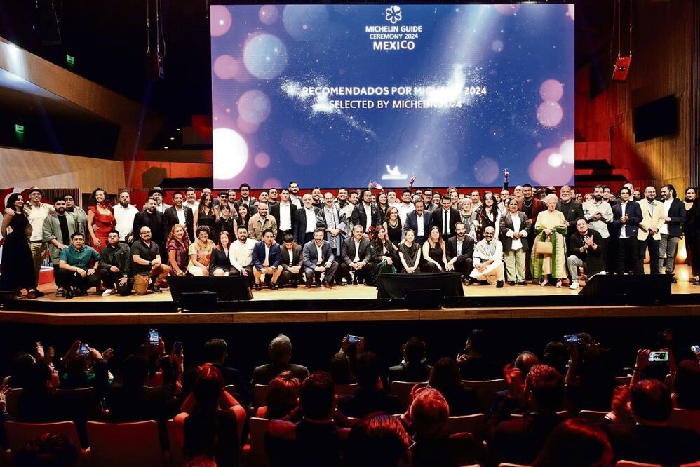 El reconocimiento fue al arduo trabajo y pasión de los y las chefs, sommeliers y equipos de servicio. Foto Especial