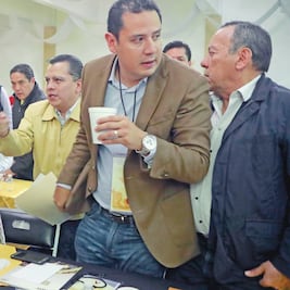 Discutirán nueva imagen del PRD 