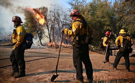 Incendios en California dejan 80 muertos y más de mil desaparecidos
