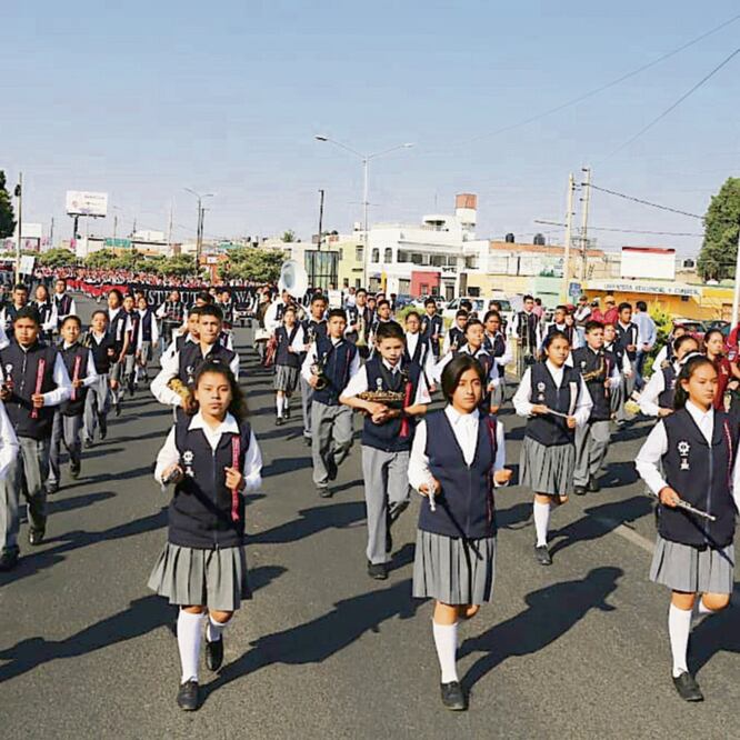 En el desfile se contará con la participación de 10 mil alumnos, mil 107 docentes y mil 868 efectivos de la Secretaría de la Defensa Nacional. Especial