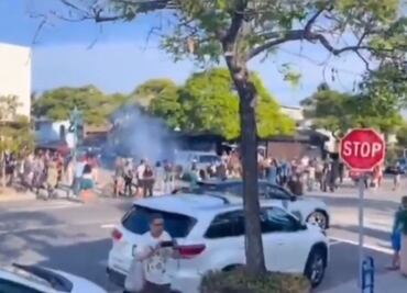 Operativo de "la migra" en restaurante en San Diego se sale de control; agentes arrojan granadas de humo