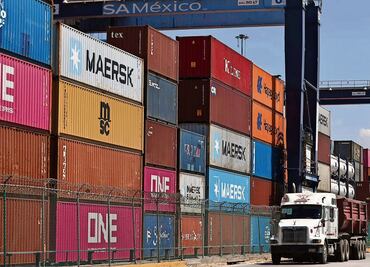 Transportistas de Colima estiman pérdidas por 16 mil mdp por movilización lenta de contenedores en aduanas; piden agilización