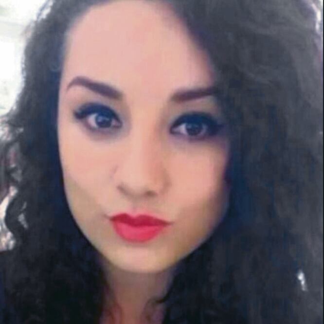 La primer víctima se trata de Lluvia Paulina Aguirre, de 30 años, quien al ser encontrada presentaba signos de tortura; fue identificada por la PGJ y sus padres. Llevaba cinco días desaparecida. CORTESÍA PGJ