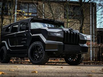 El material más exotico encontrado en las vestiduras de un auto