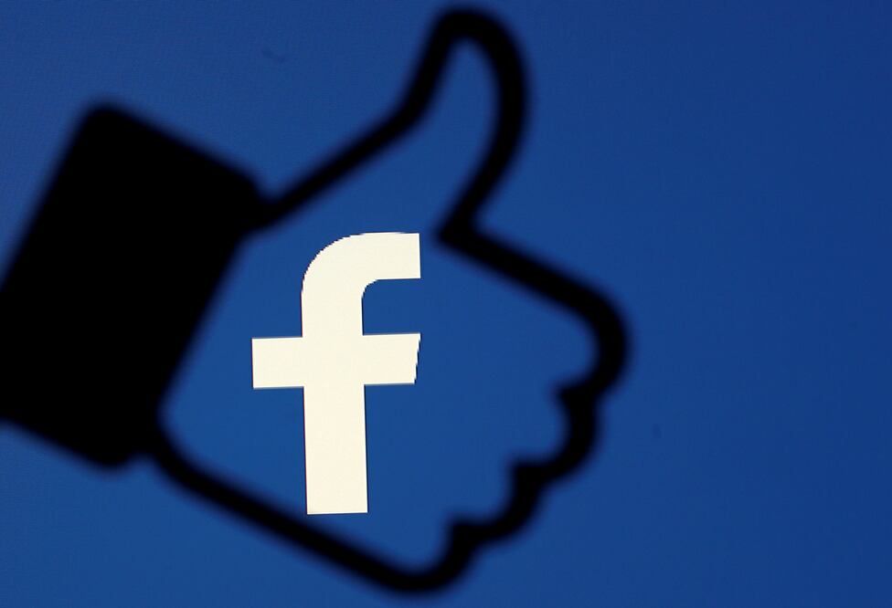 La red social señaló que cuando la función es habilitada, la plataforma puede usar los datos proporcionados cuando se realiza o recibe una llamada o mensaje con los servicios Facebook Lite o Facebook Messenger (Foto: Reuters)