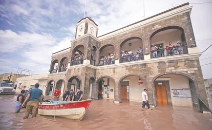 No los dejaremos solos, asegura AMLO a nayaritas afectados por “Willa”