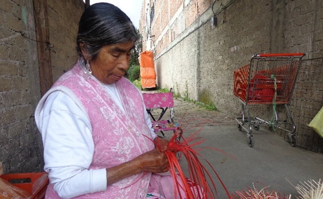 Estafan a más de 40 adultos mayores