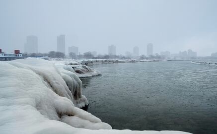 Deadly polar vortex blasts U.S. Midwest