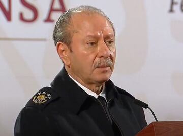 ¿El almirante nunca vio los lujos de sus sobrinos?