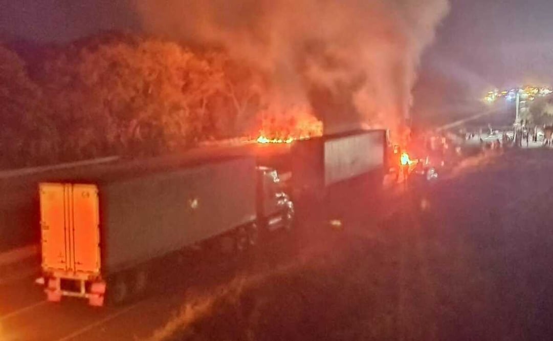 Demandaron la presencia de funcionarios estatales y del legislativo para llegar a un acuerdo. FOTO ESPECIAL