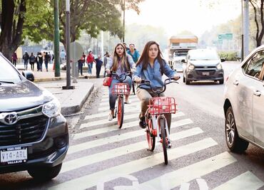“Bicis” y scooters en CDMX: transporte sustentable, pero sin reglas
