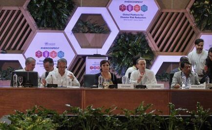 Prevención de riesgos significa menos costos: Rosario Robles 