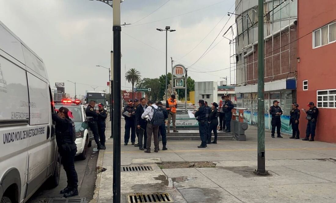 El hombre se arrojó en estación Atlalilco de la Línea 8 del Metro. Foto: Especial