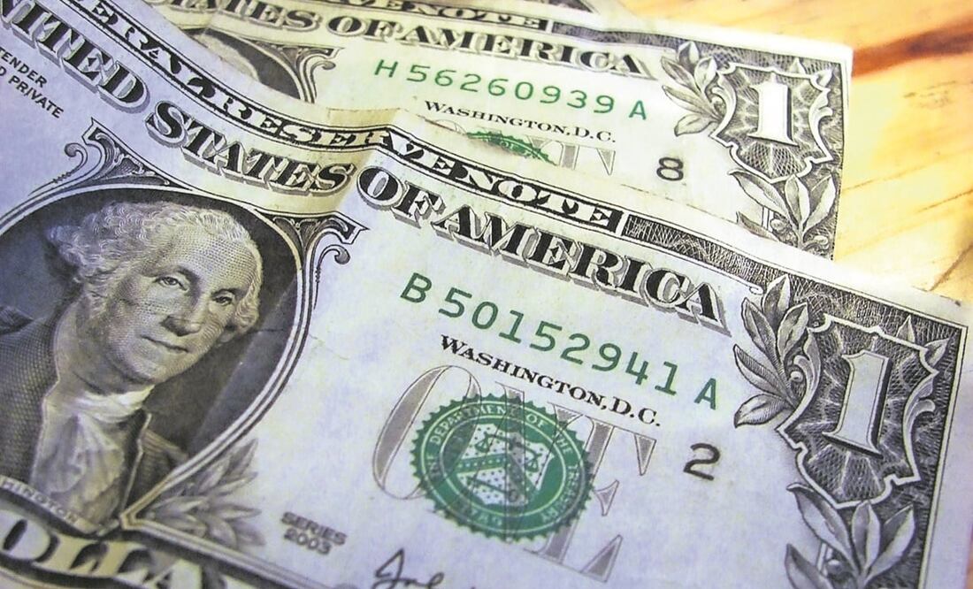 El peso es la tercera moneda emergente más fuerte ante el dólar. Foto: Archivo / EL UNIVERSAL