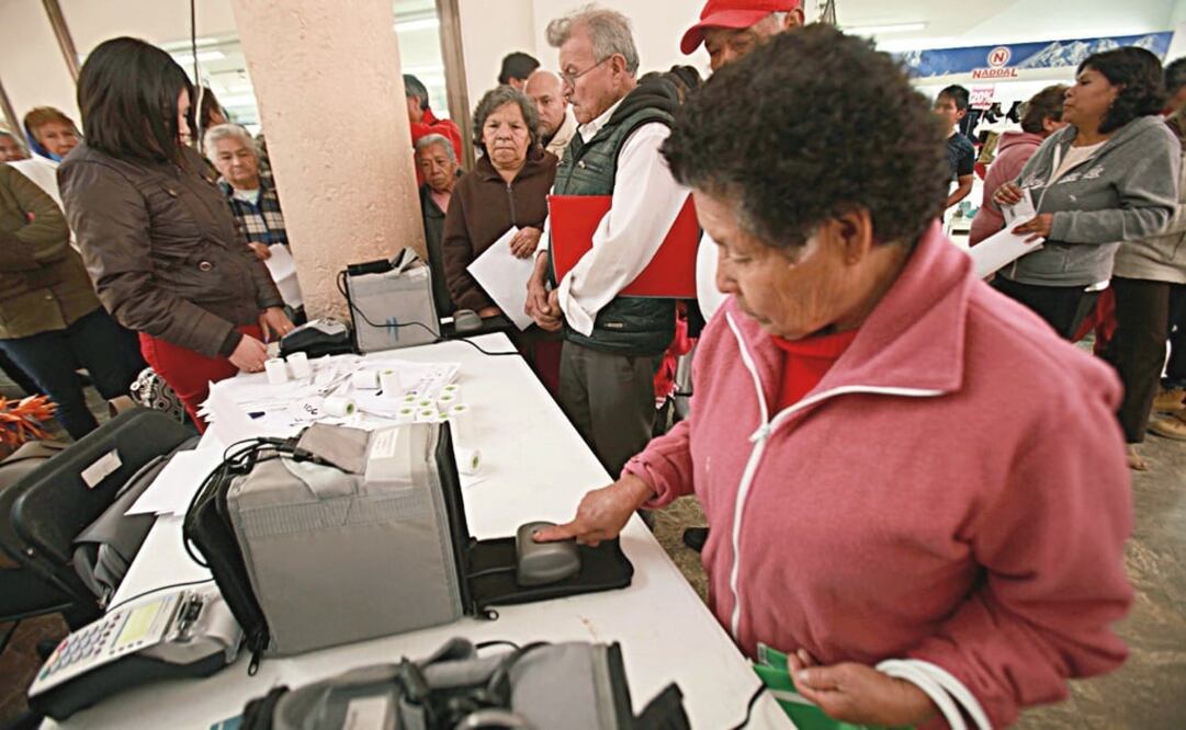 La senadora del PRI consideró que una decisión de este tipo “no sólo afectaría de manera significativa la calidad de vida de millones de mexicanos de edad avanzada" (Foto: Archivo / EL UNIVERSAL)
