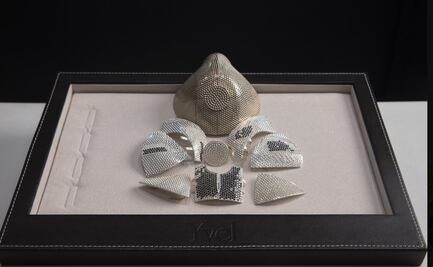 Este es el cubrebocas más caro del mundo; contiene oro y diamantes