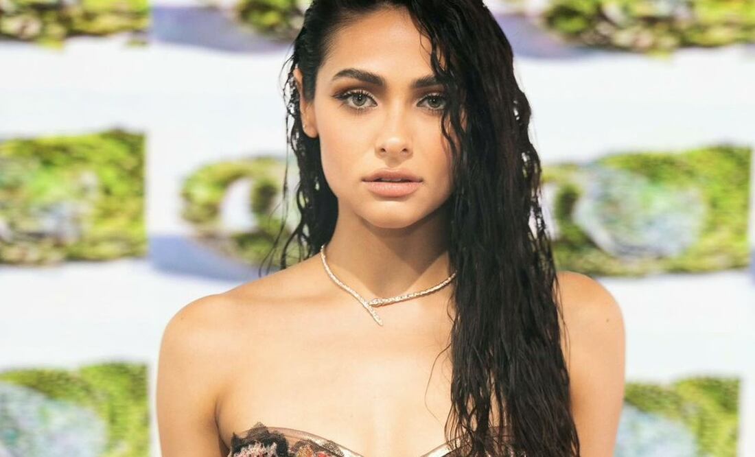 La joyería corporal es tendencia en 2022 / Foto: Instagram @rennotni