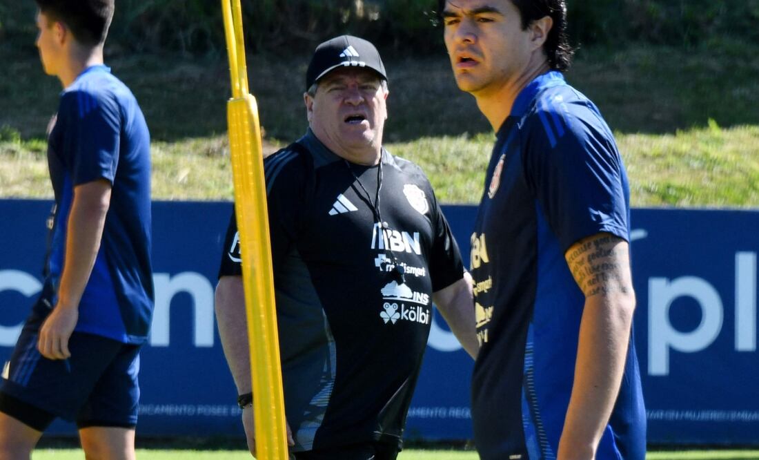 Miguel Herrera tiene amargo debut con Costa Rica - Foto: AFP