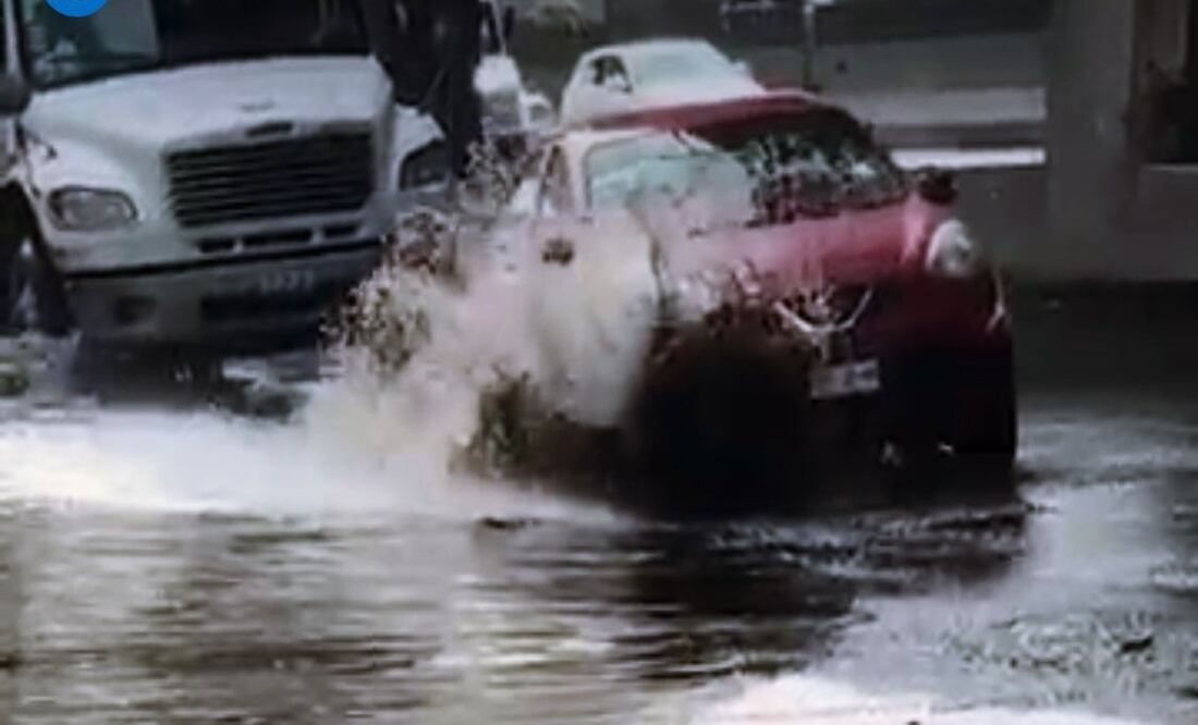 Riesgos viales por baches en Periférico Norte y vías clave del Edomex. Foto: Captura de pantalla
