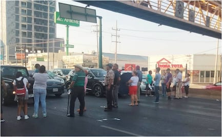 Realizan bloqueos ante cortes de energía eléctrica en plena ola de calor en NL