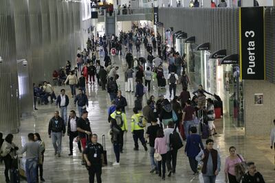 Alertas de viaje de EU pegan a destinos