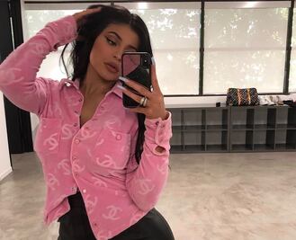 Kylie Jenner comparte el interior de las oficinas de Kylie Cosmetics