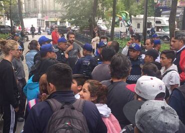 De nuevo, policías pelean con set de filmación en CDMX