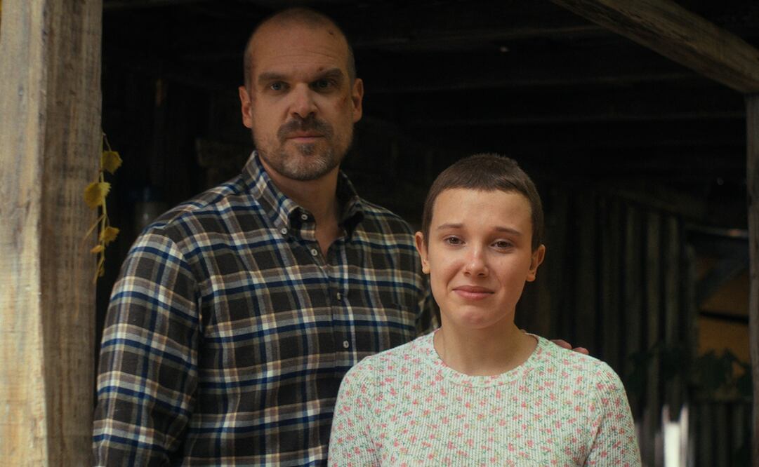 En la ficción, los actores interpretan a Hopper y Once, padre e hija. Foto: Netflix
