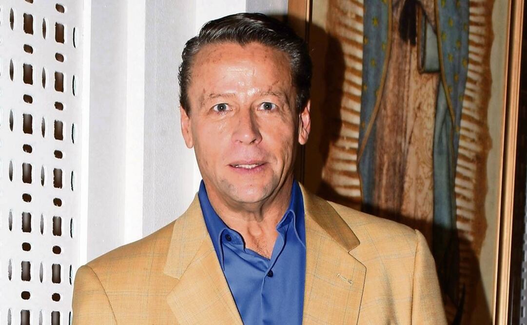 El actor cuenta que su amor hacia la influencer fue a primera vista.