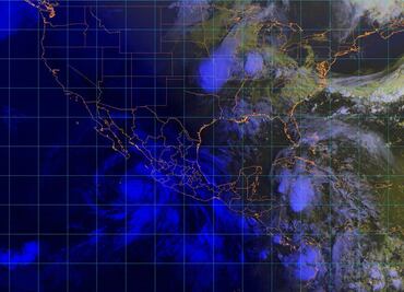 Reportan olas de 3.2 metros en playas de Mazatlán por huracán "Bud"