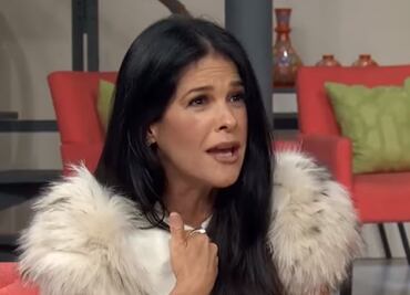 Martha Debayle visita "Hoy" y da de qué hablar
