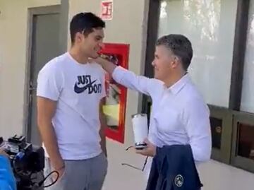 Raúl Jiménez regresa al América y así lo presumió