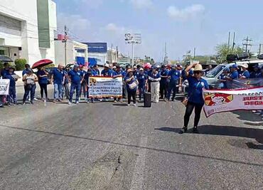 Remueven al director del IMSS-Bienestar de Juchitán, Oaxaca; trabajadores de Salina Cruz acuerdan reunión con Segob