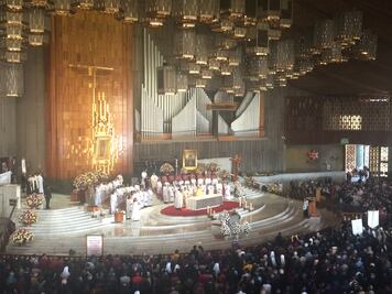 Nuncio pide a religiosos encontrarse con los más necesitados