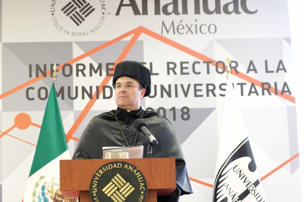 El rector Cipriano Sánchez García rindió su Informe 2018 ante académicos, estudiantes y autoridades educativas, en el que hizo un recuento de los logros alcanzados el año pasado. Foto: Valente Rosas. El Universal  